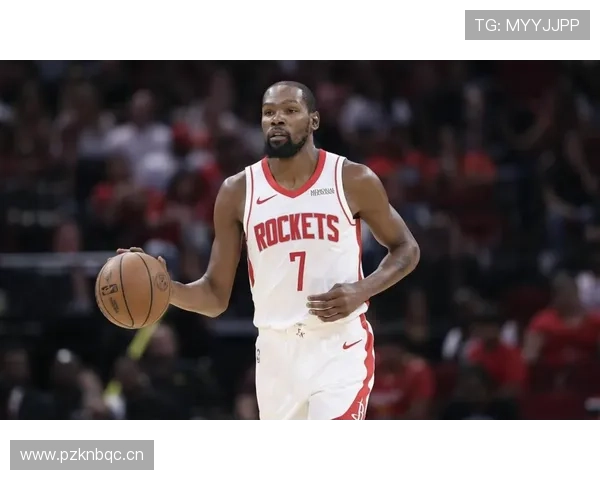 杜兰特拉开单打得分差距，关键时刻投篮效率超主控球员